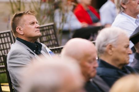 Župan Matej Slapar ob dnevu državnosti »Ko narod stoji odločno, z vero v svoje vrednote in pravice, postane nepremagljiv.«  (59)